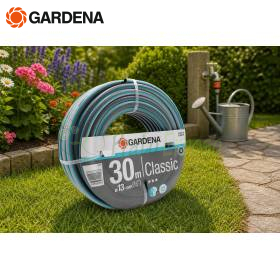 Gardena Classic Gartenschlauch 30 m mit 13 mm Durchmesser im Garten
