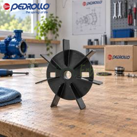 Ventilateur FAN-63 noir pour pompe électrique, axe 12 mm, posé sur établi d’atelier
